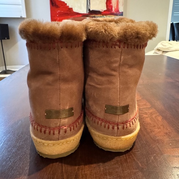 Laidback London Low Crochet Suede Ankle Boots - Picture 4 of 6